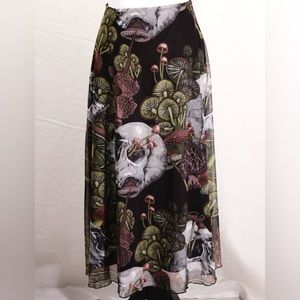 Hot Topic Chiffon mushroom skirt